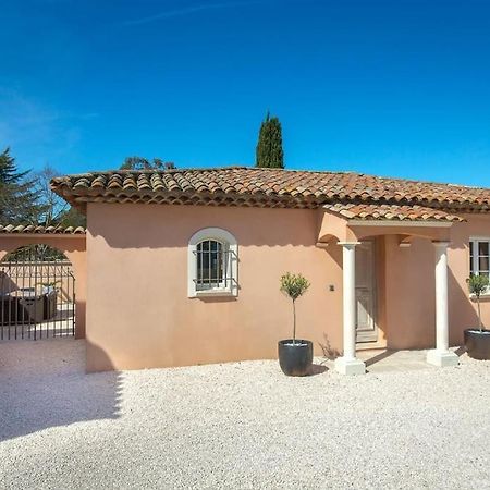 Roquebrune-Sur-Argens, Villa 2 Pieces, 4 Personnes Экстерьер фото