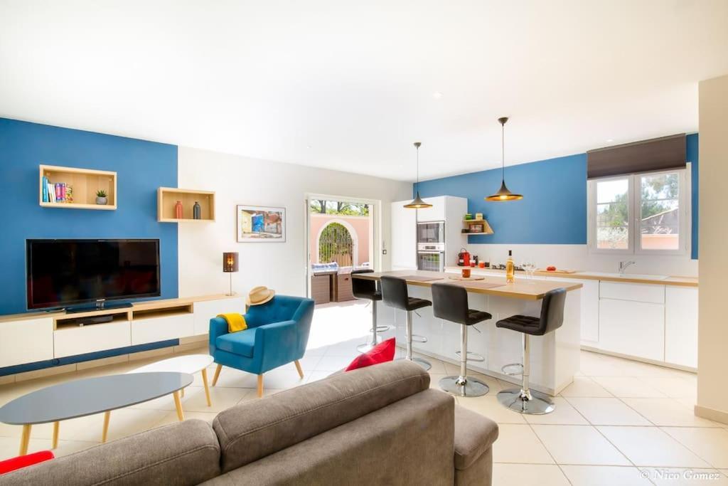 Roquebrune-Sur-Argens, Villa 2 Pieces, 4 Personnes Экстерьер фото